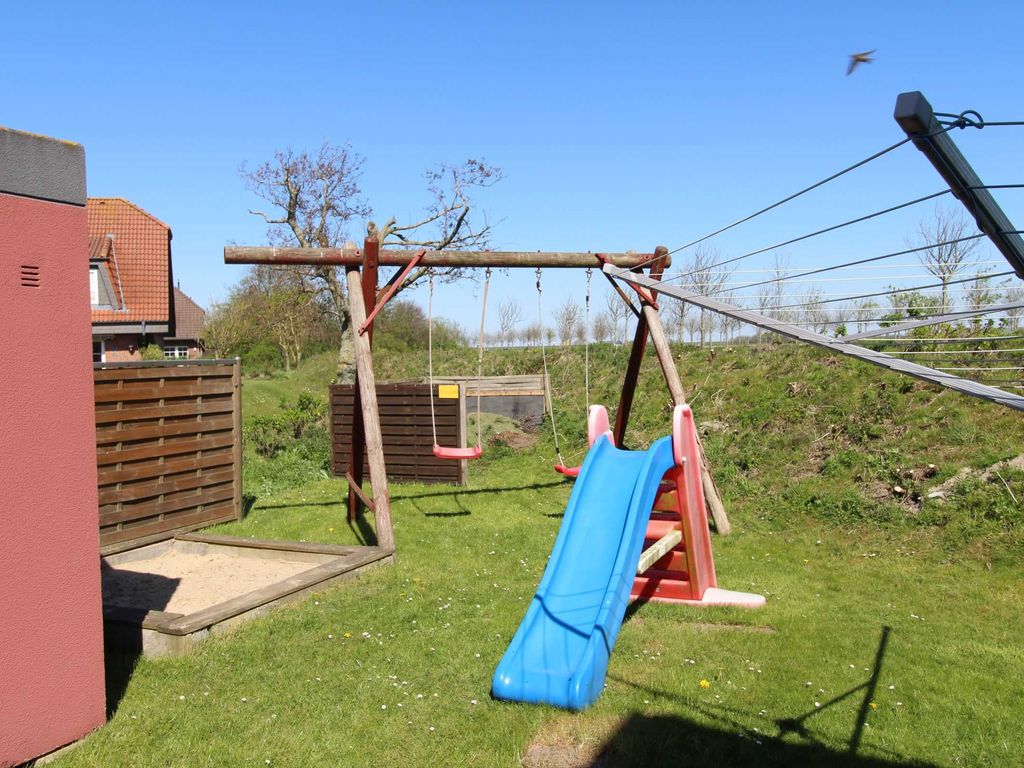 Spielgeräte im Garten