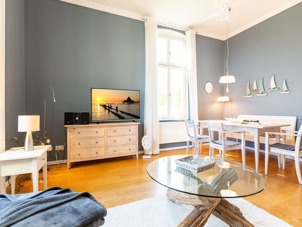 Villa Charlottes Höh in Heringsdorf: Ferienwohnung im Seebad (3)