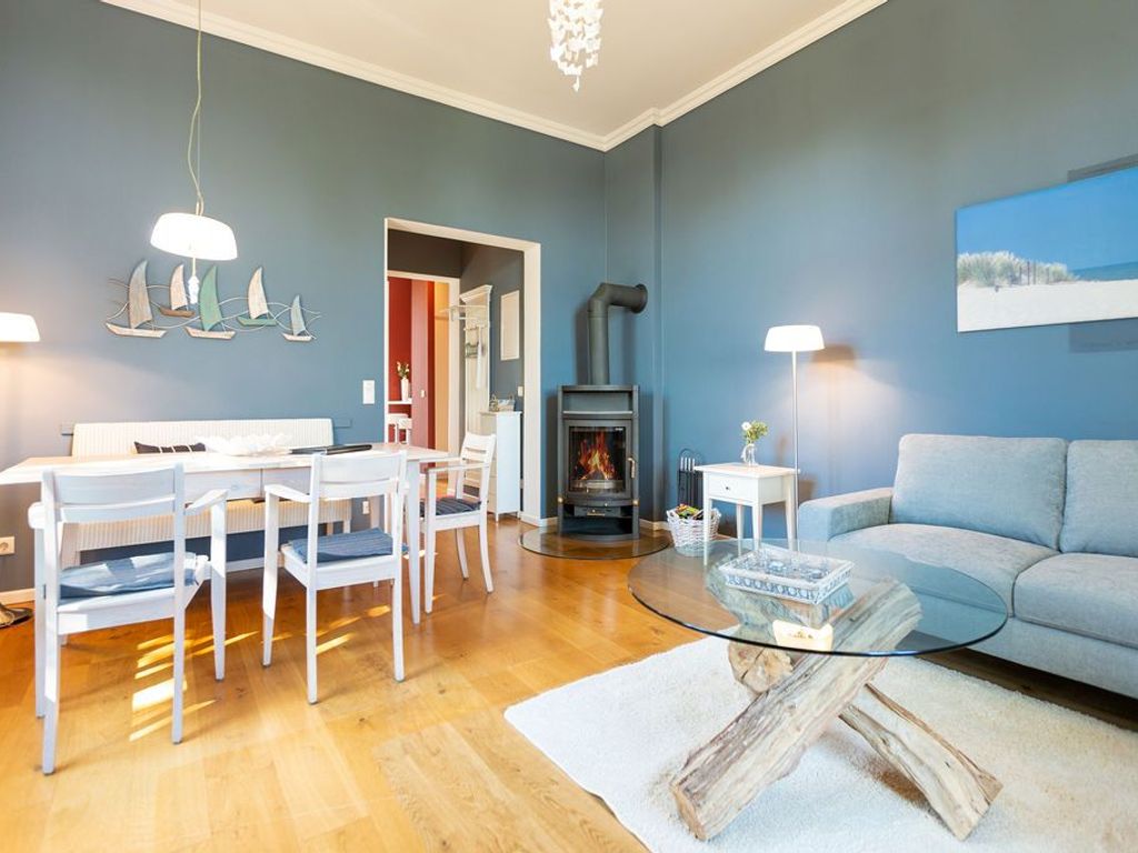 Villa Charlottes Höh in Heringsdorf: Ferienwohnung im Seebad (2)