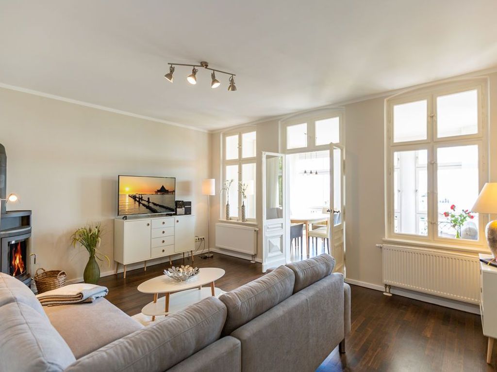 Villa Charlottes Höh in Heringsdorf: Ferienwohnung im Seebad (4)