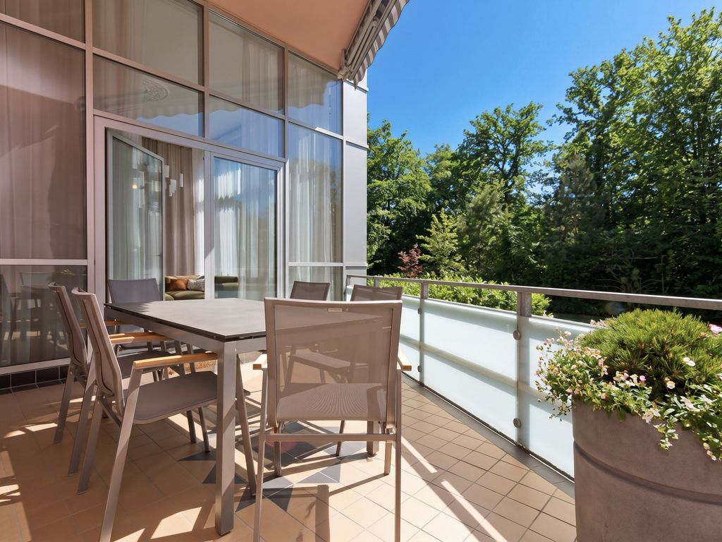 Villa Hintze, App. 04