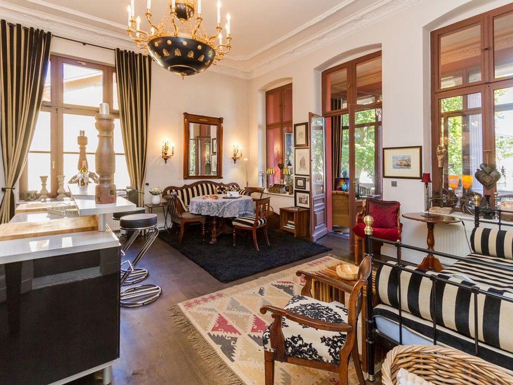 Villa Hintze, App. 06