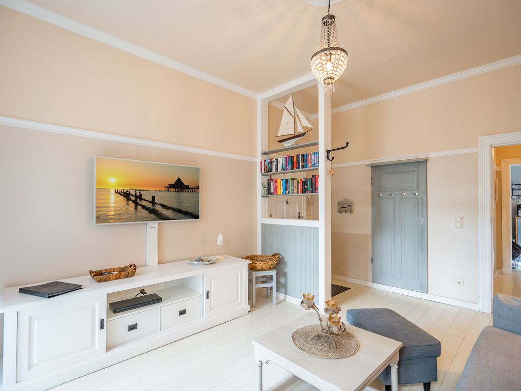 Villa Saphira in Heringsdorf: Ferienwohnung im Seebad (3)