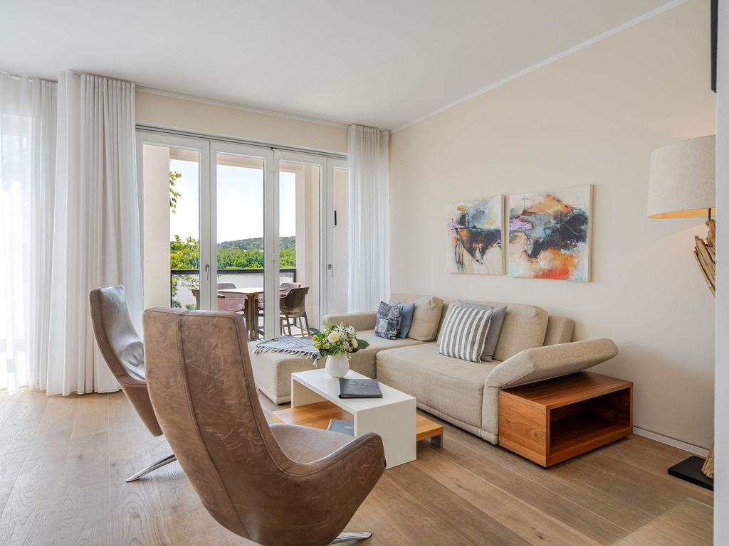 Strandresidenzen Bansin, Schloonpalais 4