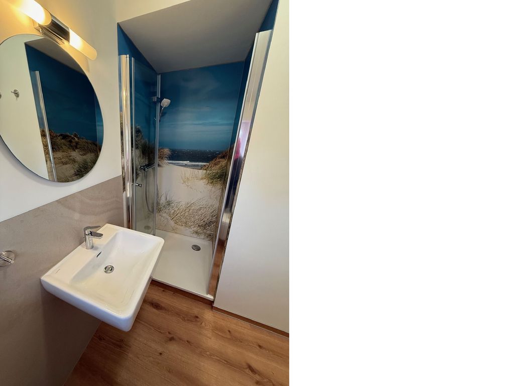 Bad mit Dusche