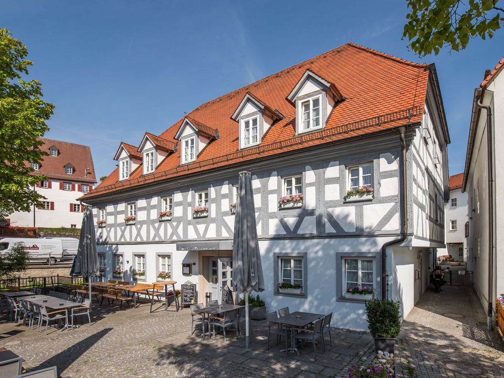 Biergarten entlang der Leinleiter