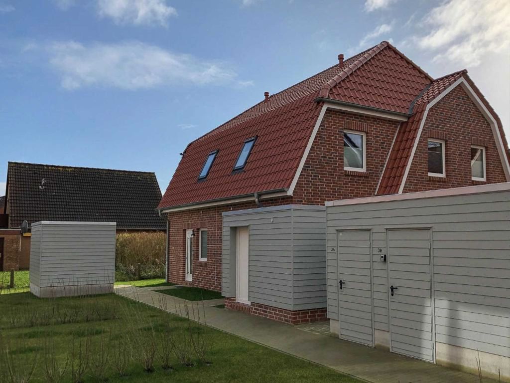 Wohnzimmer mit integriertem Küchenbereich