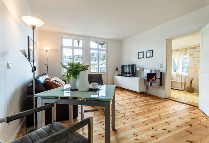 Fewo Kajüte mit Balkon und Bio-Kamin