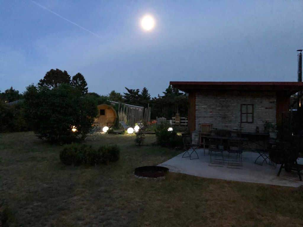 Sommeridyll mit Fasssauna und Grillplatz
