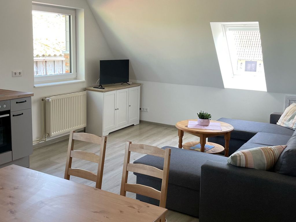 Wohnbereich mit Fernseher