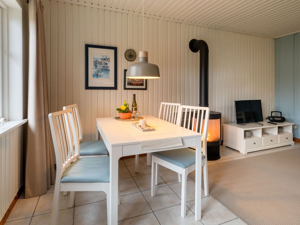 Ferienhaus Uwe mit Garten - Deichhelden Nordstrand