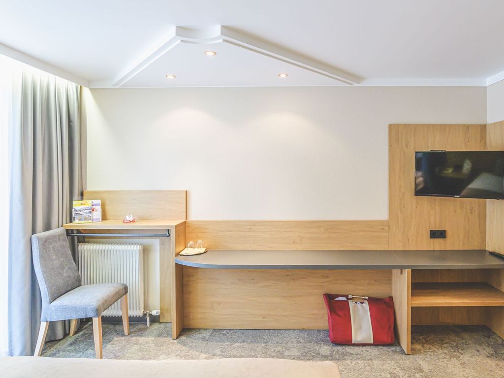 Doppelzimmer Tirol