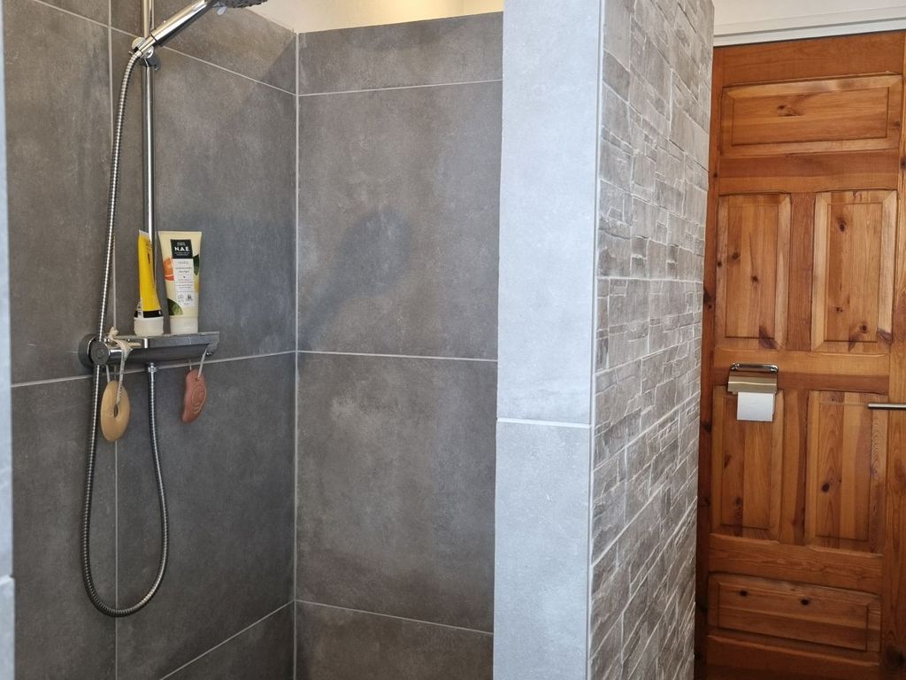 Dusche
