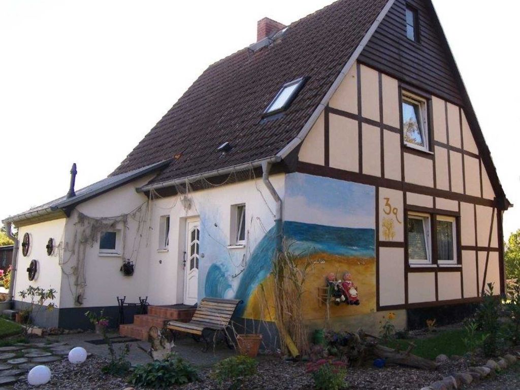 Straßenansicht