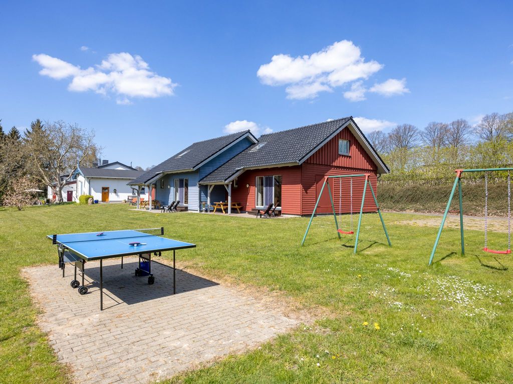 viel Platz zum toben und spielen
