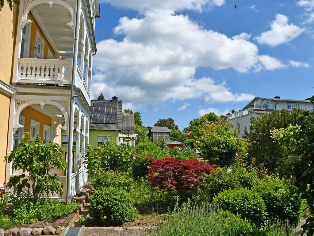 DEB 042 Ferienwohnungen im Ostseebad Göhren (Villa)