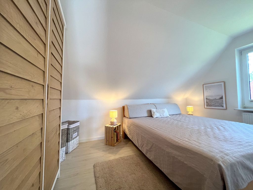 Schlafzimmer mit Doppelbett