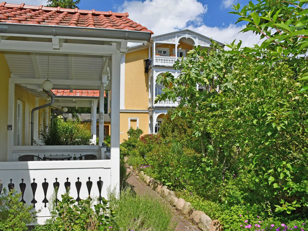 DEB 043 Ferienwohnungen im Ostseebad Göhren Landhaus