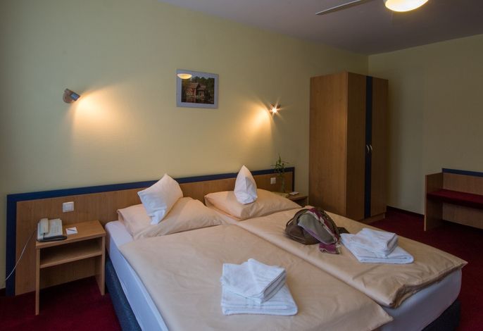 Doppelzimmer 1