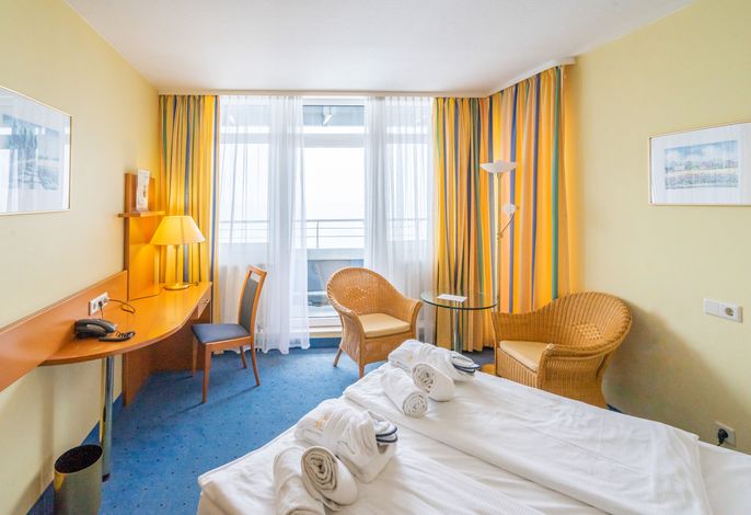 Doppelzimmer Meerseite mit Balkon
