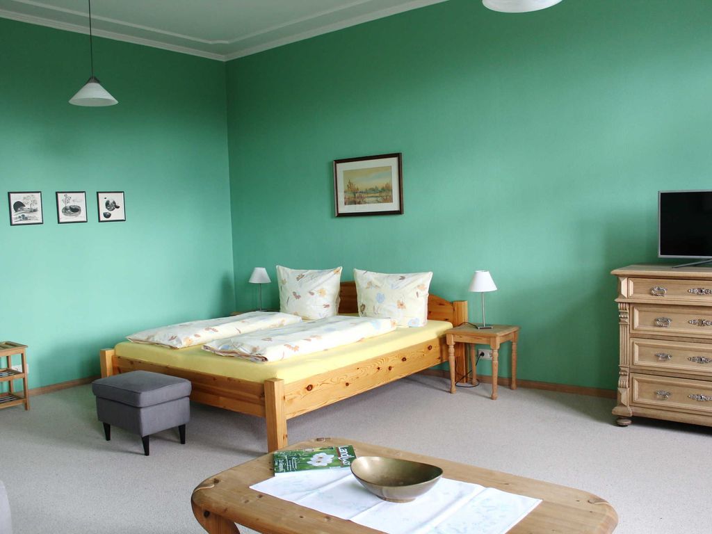 Schlafzimmer mit Sitzbereich