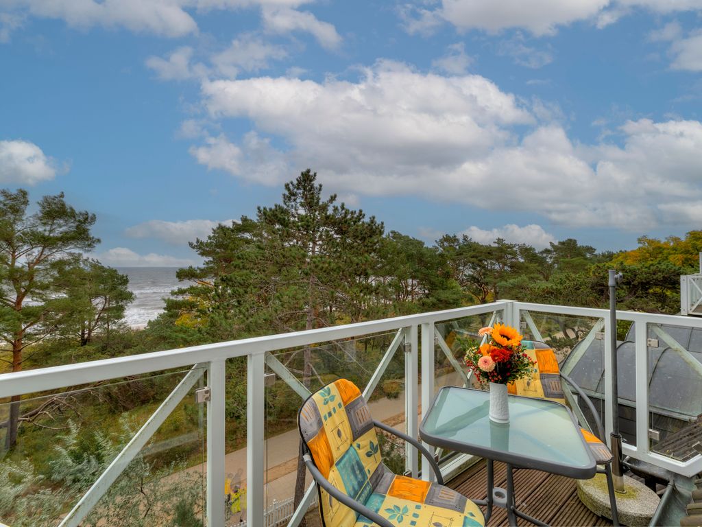 Blick vom Sonnenbalkon auf die Ostsee
