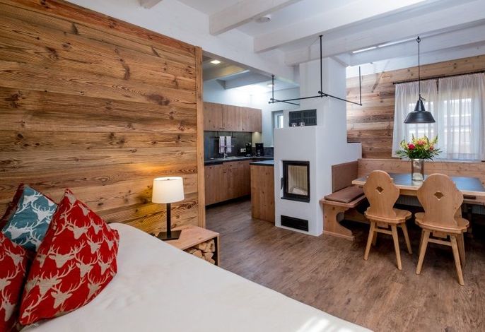 Premium Lodge