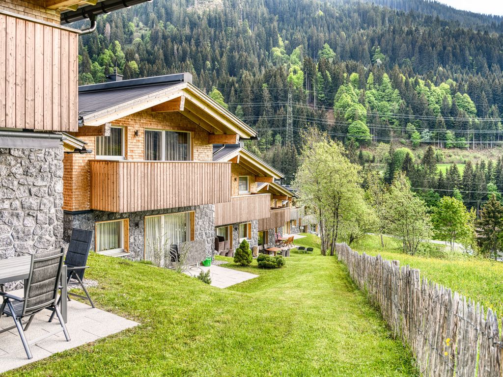 Außenanlage Sommer