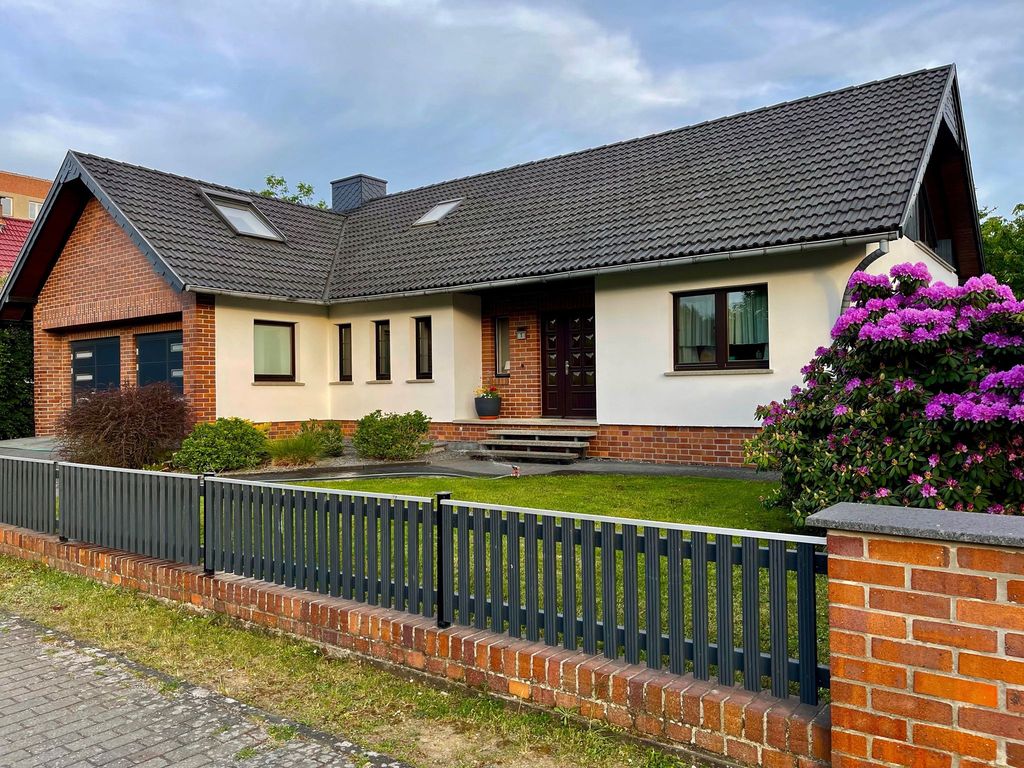 Vorderseite Haus