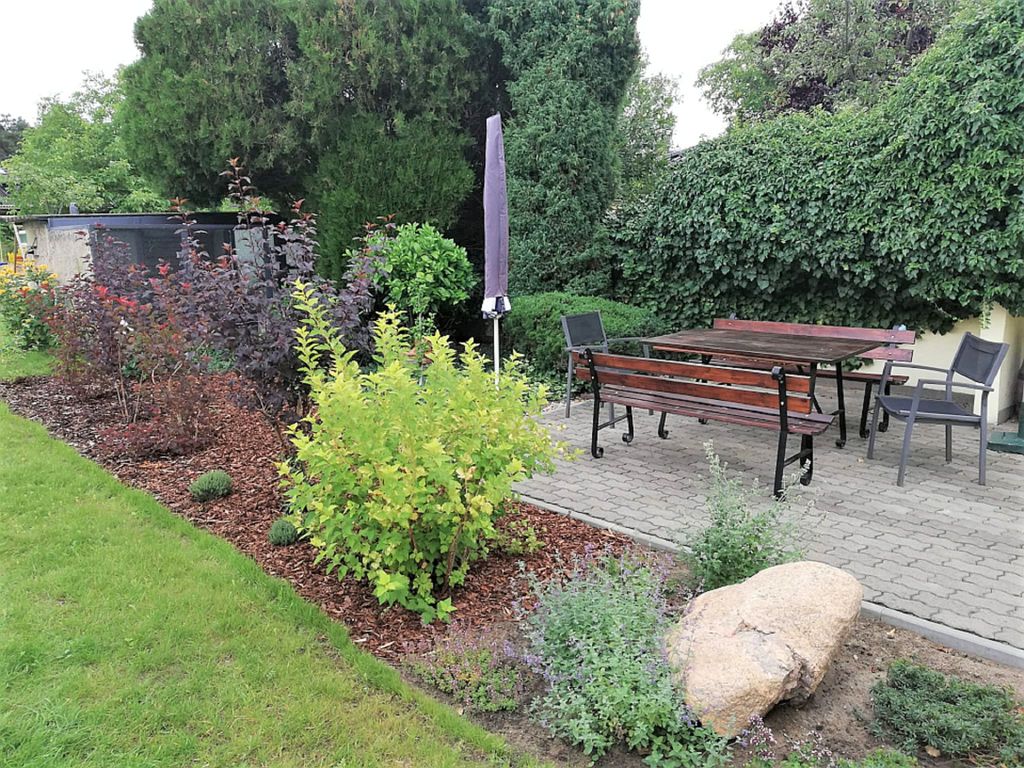 Garten mit Grillecke