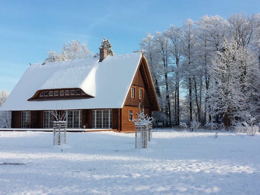 Exklusives Holzhaus