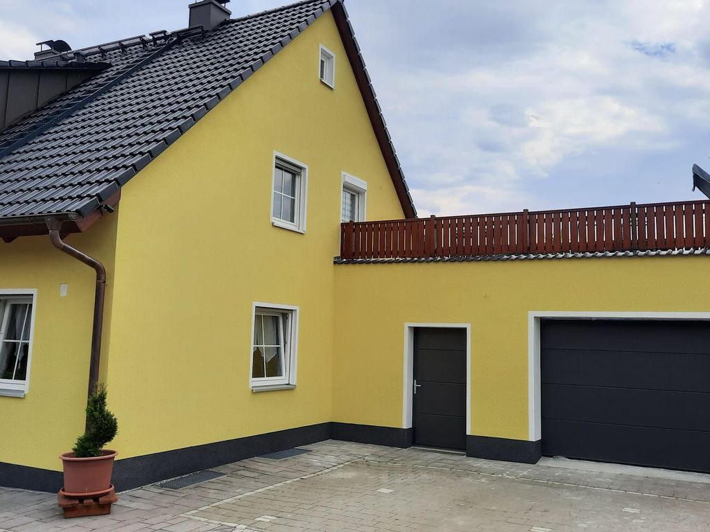 Haus u. Garage