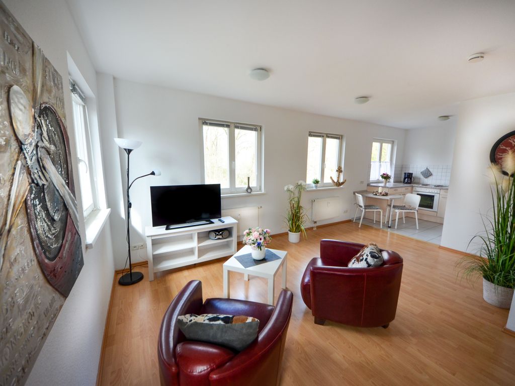 Wohn- und Küchenbereich Wohnung W6