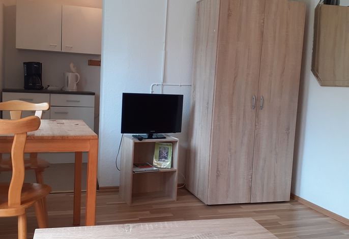 Ferienwohnung Lutki (EG) komb. Schlafr., Wohn-Schlafr.Küchenz., DU/WC