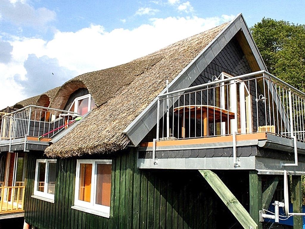 Bootshaus II mit 2 Balkons und Ruderboot