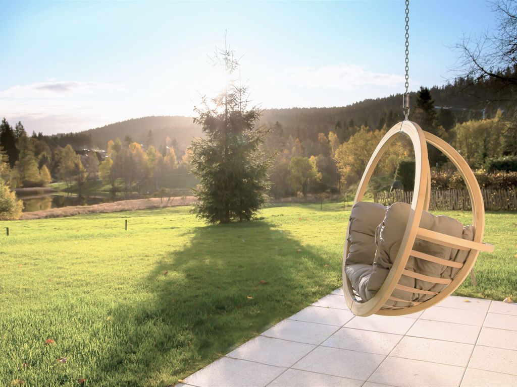 Die WaldFunkeln LODGE ist die perfekte Unterkunft für eine erholsame Auszeit in Hinterzarten. Wir bieten Euch insgesamt 13 einzigartige Ferienwohnungen im Schwarzwald. Alle unsere Ferienwohnungen haben wir mit Liebe zum Detail eingerichtet  die Unterkünfte sind außergewöhnlich und individuell, genau wie unsere Gäste!