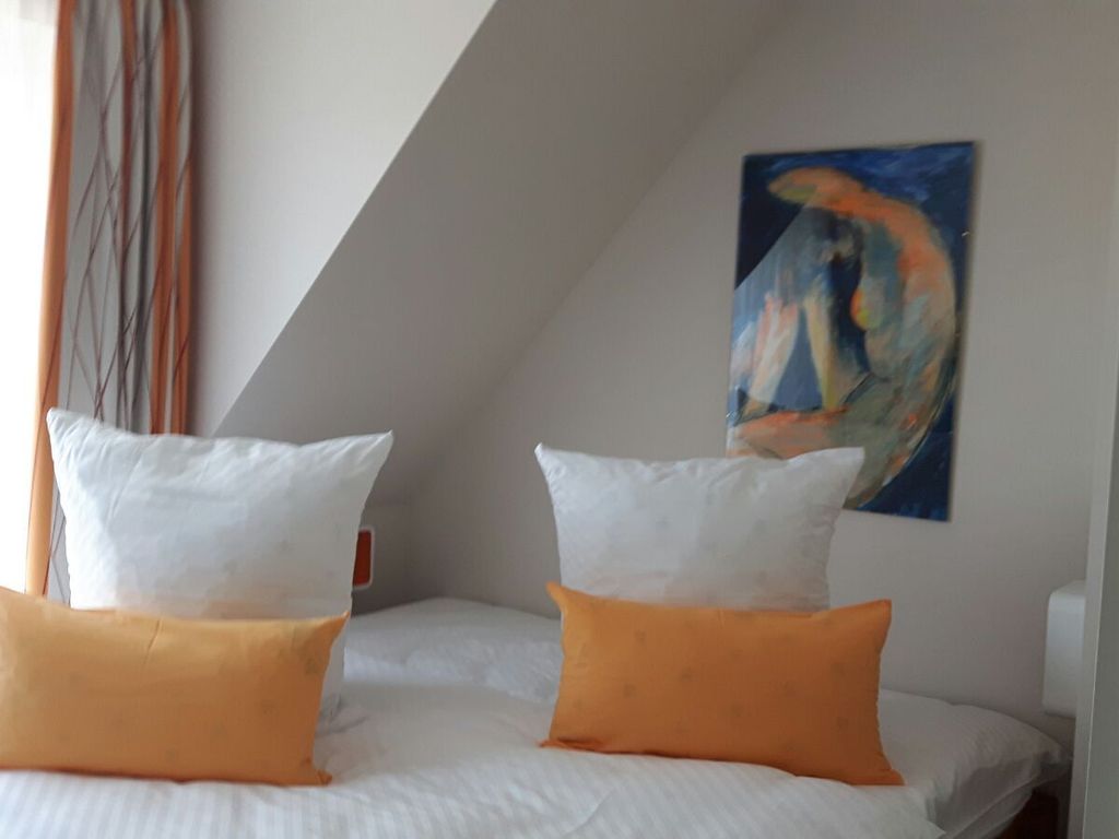 Schlafzimmer 2