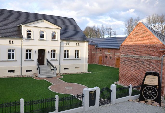 Bild Ferienhaus Spreewaldhof am Wasser  Das Gutshaus