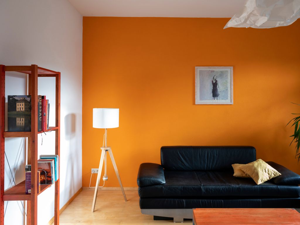 Wohnzimmer mit Literaturauswahl