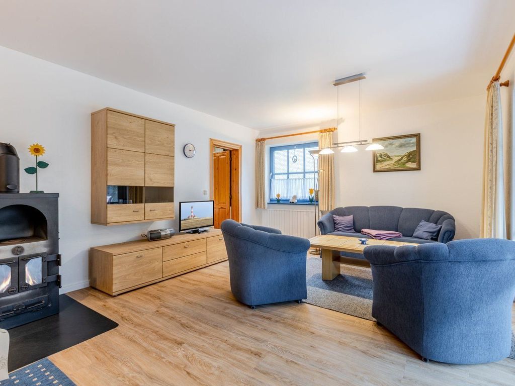Wohnzimmer mit Kaminofen