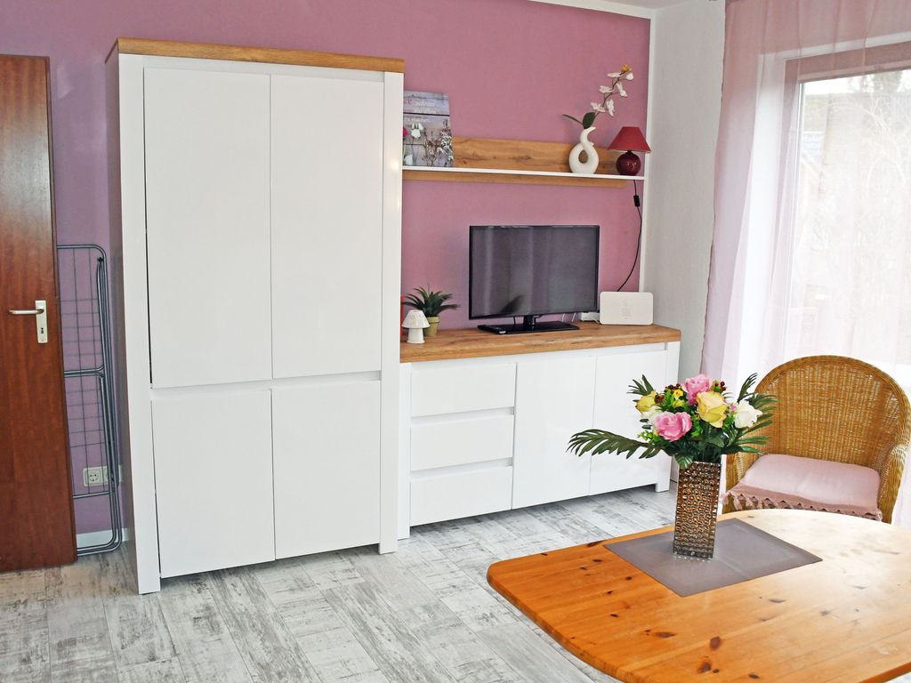 Ferienwohnung Johanna mit Terrasse und Gartenblick W 04