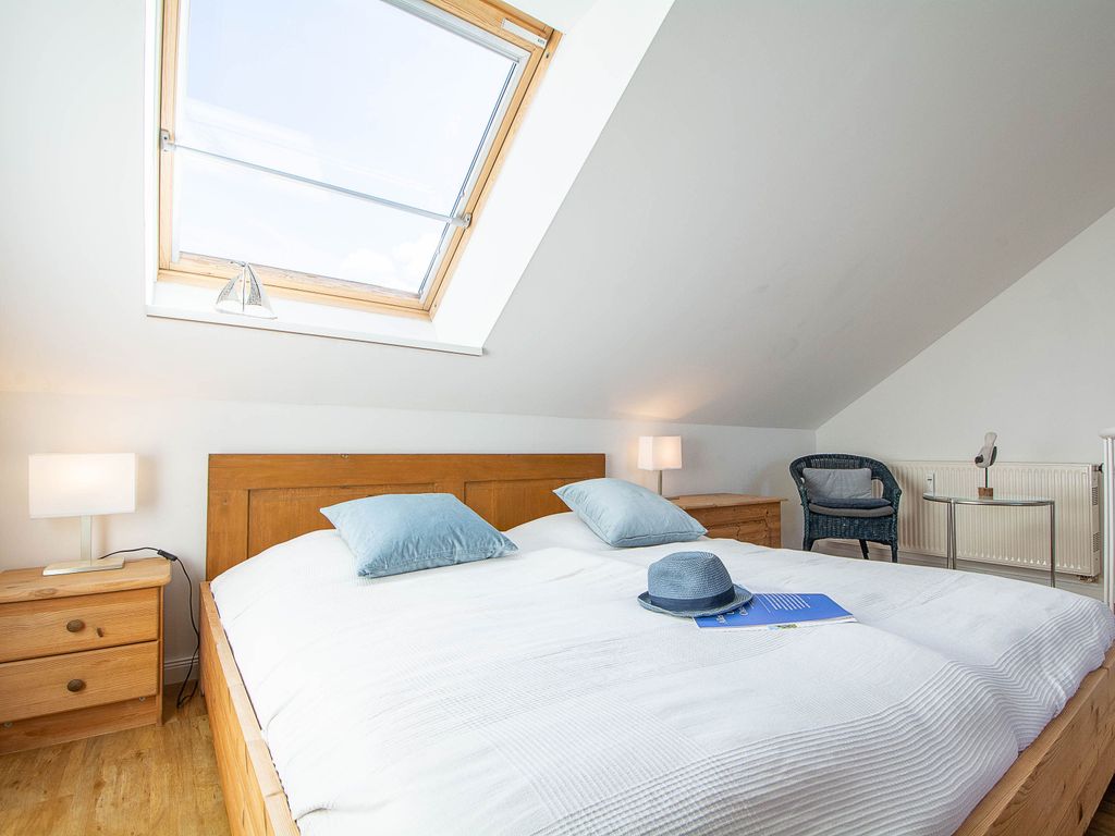 Das Doppelbett im oberen Wohn- und Schlafbereich