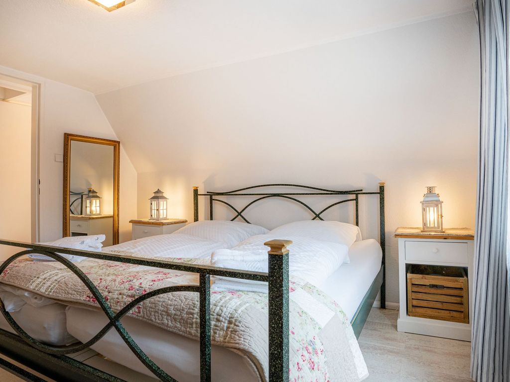 Schlafzimmer 2 mit Doppelbett