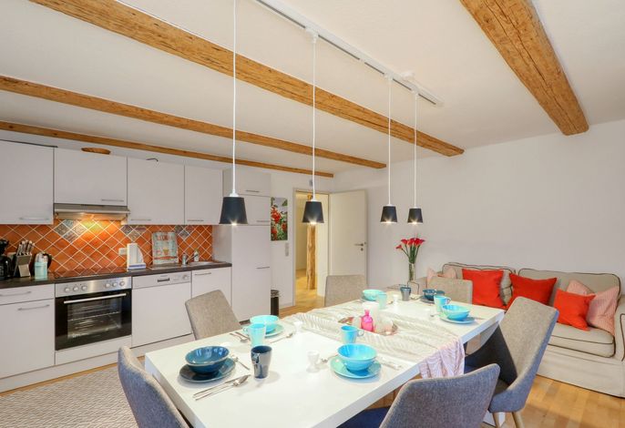 Alm-Loft Family