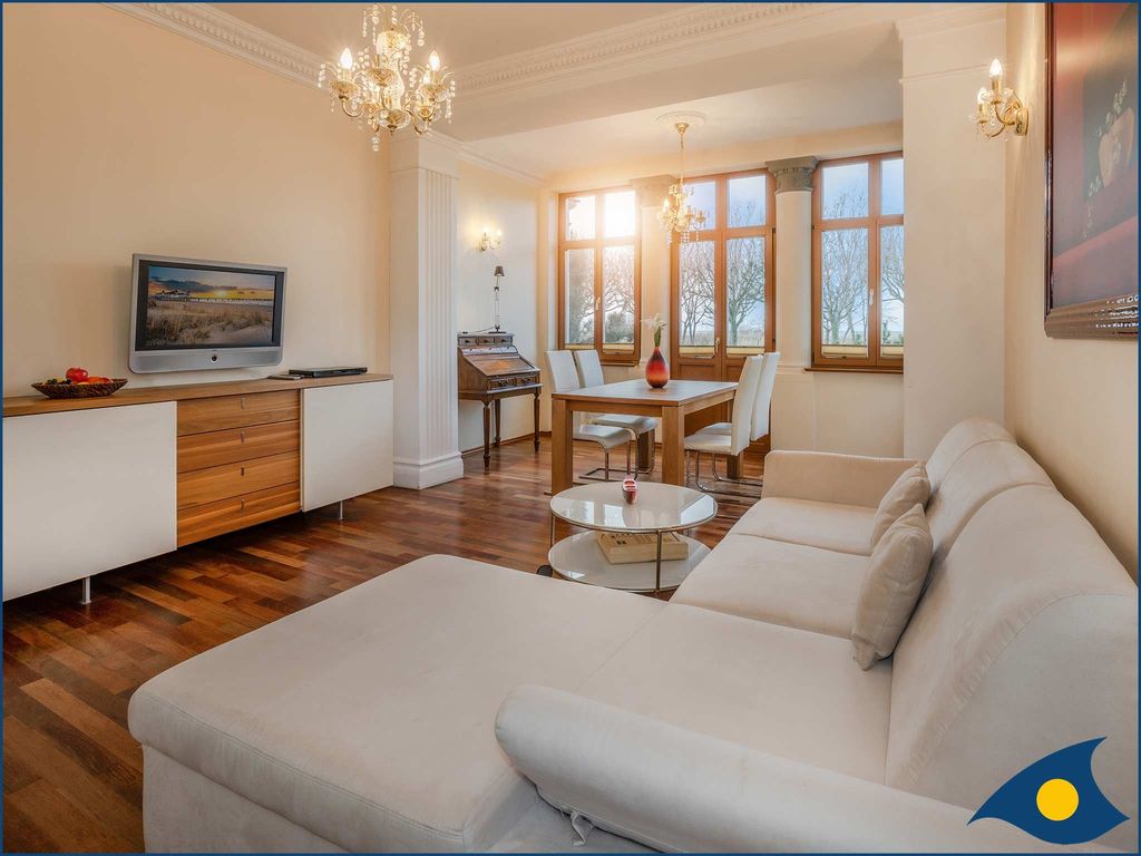 großzügiges Appartement im Erdgeschoss mit Terrasse