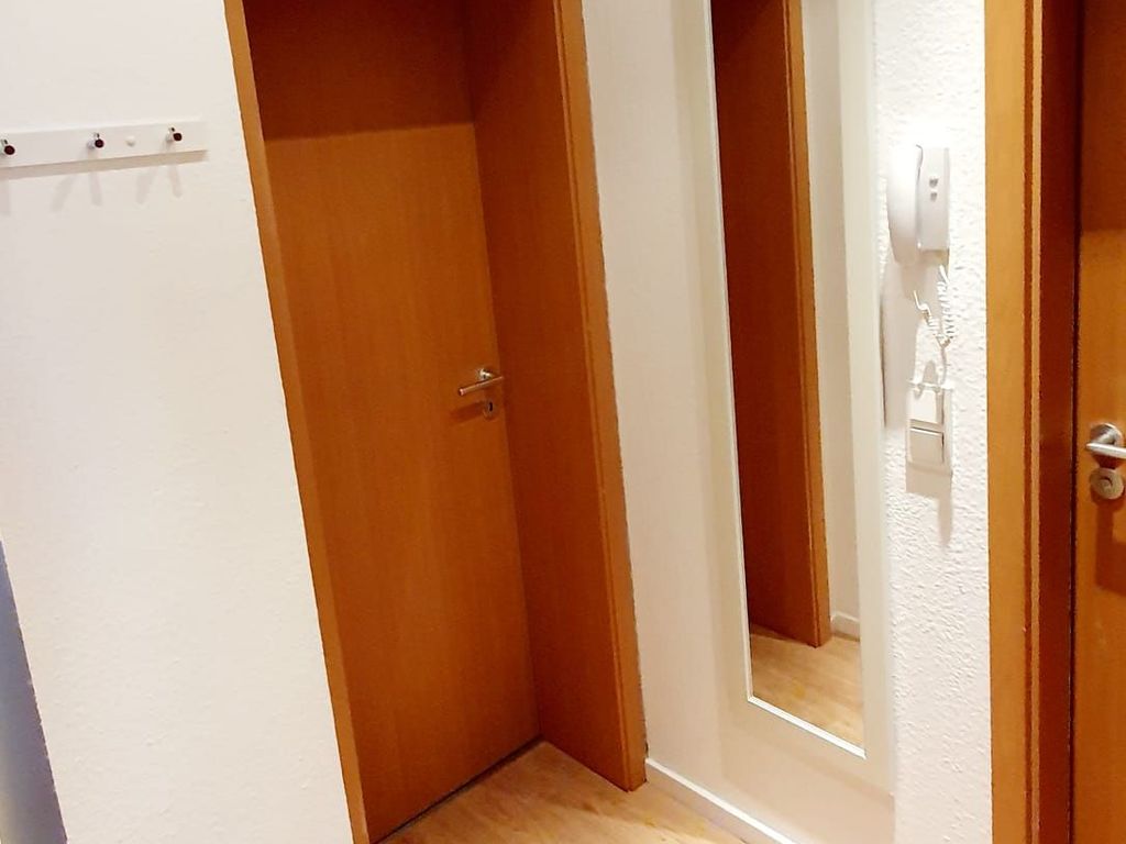 Wohnung Links: Flur