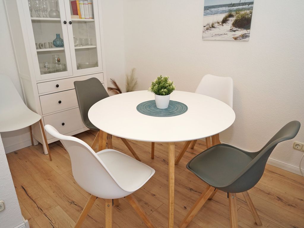 Esstisch im Wohnzimmer