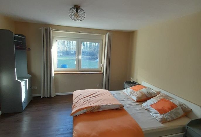 Ferienwohnung U, SZ, WZ, Küche, DU/WC