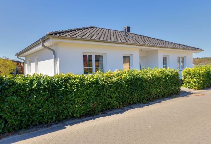 Karlshagen, Ferienhaus am Deich