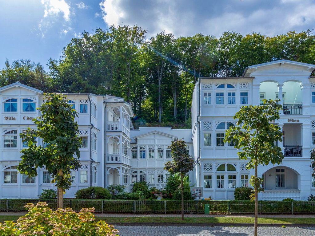 Villa Eden